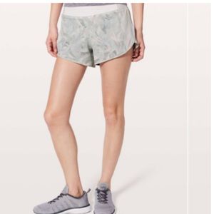 Lululemon 🍋 Real Quick Short Perforated 3.5"